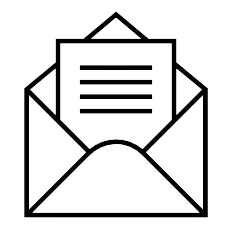 Sobre un sobre, hay un documento con líneas de texto.